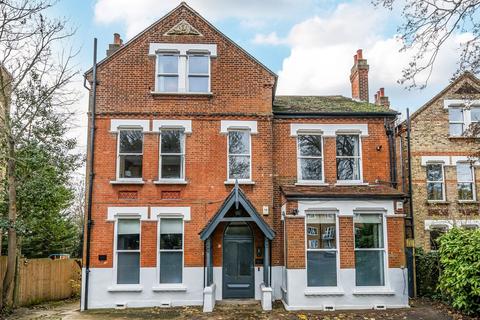 2 bedroom flat for sale, Border Crescent, Sydenham, London, SE26