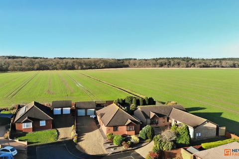 3 bedroom detached bungalow for sale, Lavender Way, Bourne, PE10