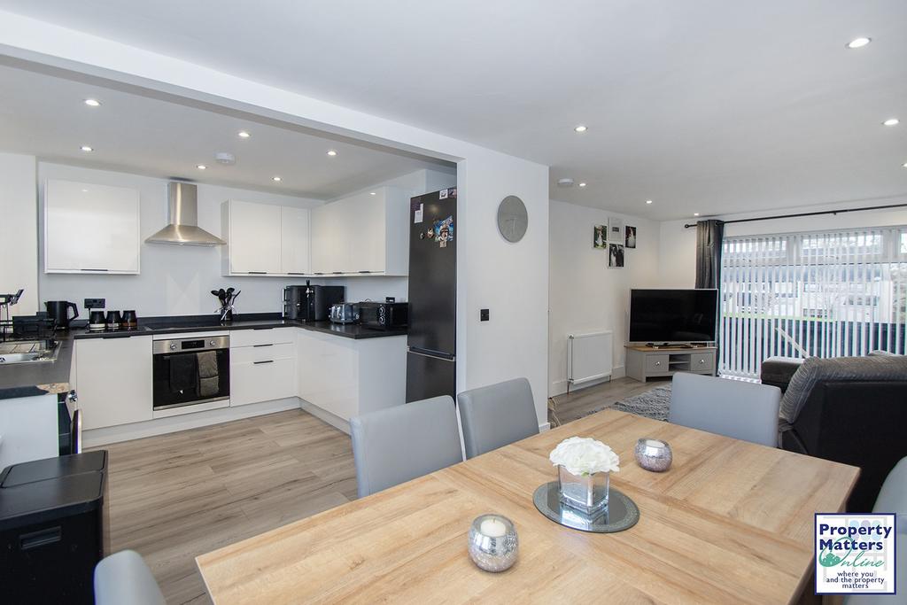 Dining Area/Kitchen