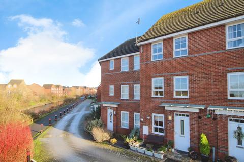 4 bedroom terraced house for sale - Butler Best Way, Kidderminster DY10