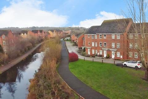 4 bedroom terraced house for sale, Butler Best Way, Kidderminster DY10