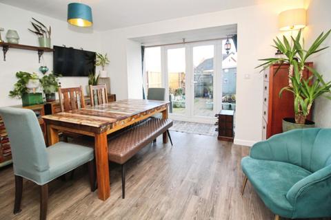 4 bedroom terraced house for sale, Butler Best Way, Kidderminster DY10