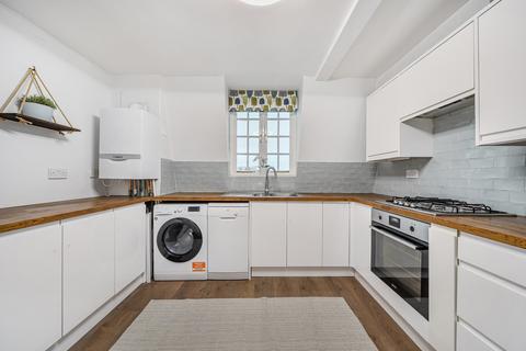 2 bedroom apartment for sale, Devonshire Drive, London