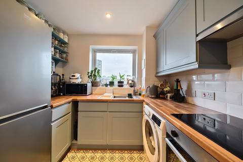 2 bedroom apartment for sale, Bruford Court, London