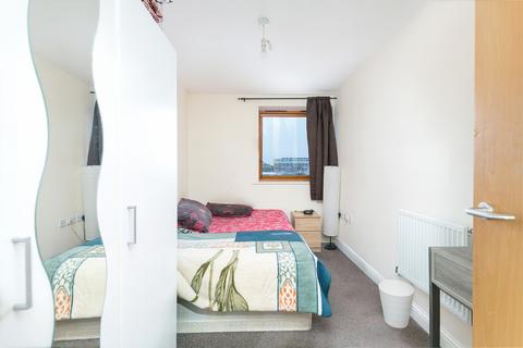 2 bedroom flat for sale, Campell Road, Thornton Heath, Croydon, CR0