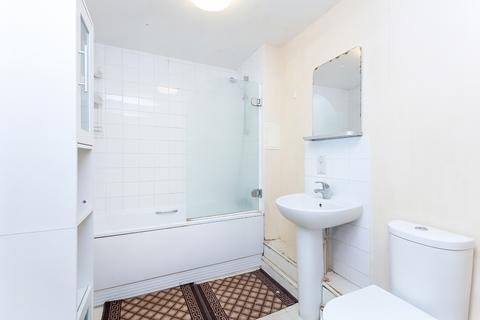 2 bedroom flat for sale, Campell Road, Thornton Heath, Croydon, CR0
