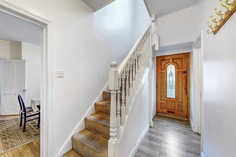 4 bedroom end of terrace house for sale, Granville Road, Watford, Hertfordshire, WD18