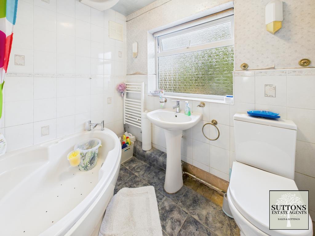 Family bathroom