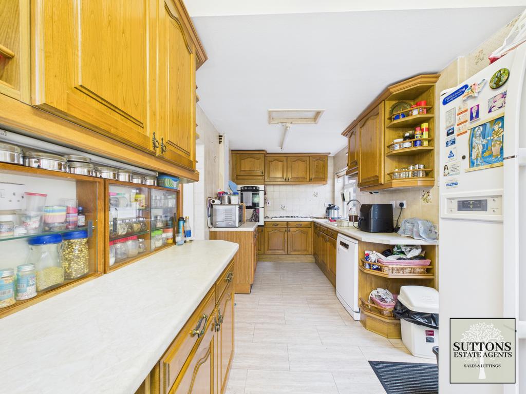 Kitchen 2