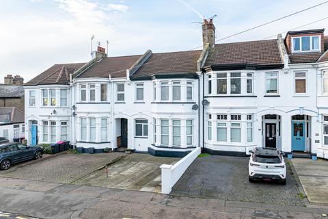 2 bedroom apartment for sale, Seaforth Road, Westcliff-on-sea, SS0