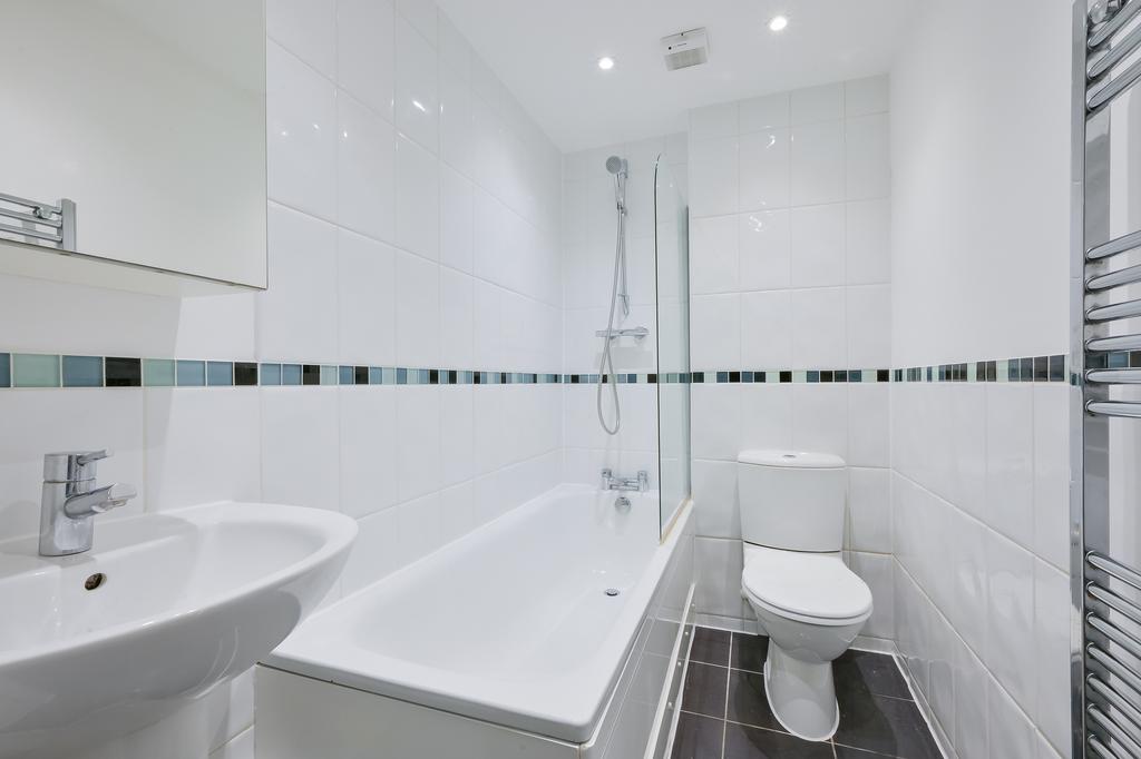 Ashurst close, 7  (5)