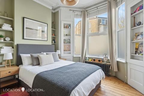 1 bedroom apartment for sale, Cricketfield Road, London, E5