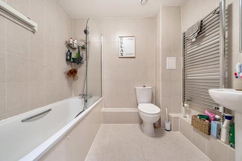 2 bedroom apartment for sale, Brookhill Road, Woolwich