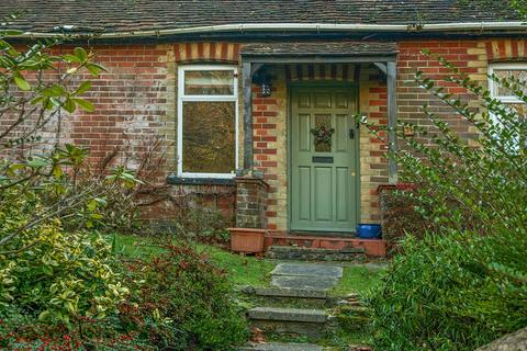 3 bedroom bungalow for sale, Sandrock Hill Road, Wrecclesham, Farnham, GU10