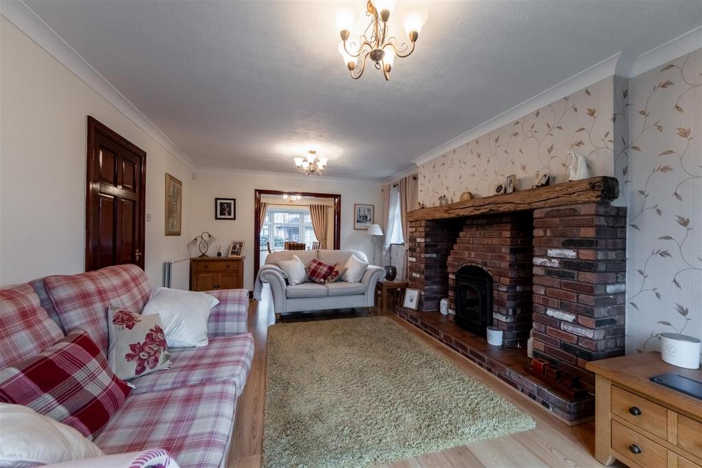 21 Peacock Avenue-014.jpg