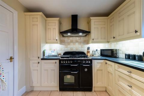 4 bedroom detached house for sale, Peacock Avenue, Winsford CW7