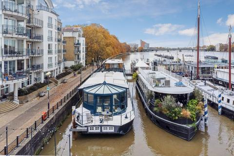 5 bedroom houseboat for sale, Prospect Moorings, Prospect Quay, Lightermans Walk, Point Pleasant, London, SW18.