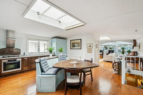 5 bedroom houseboat for sale, Prospect Moorings, Prospect Quay, Lightermans Walk, Point Pleasant, London, SW18.