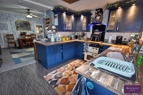 3 bedroom cottage for sale, Elm Cottages, Great Houghton, Barnsley