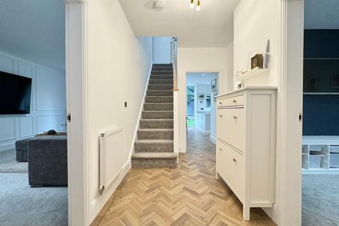 4 bedroom detached house for sale, Dairyfields Road, Willaston, CW5