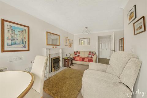 1 bedroom retirement property for sale, Palmyra Court, West Cross, Swansea
