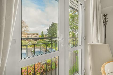 1 bedroom retirement property for sale, Palmyra Court, West Cross, Swansea