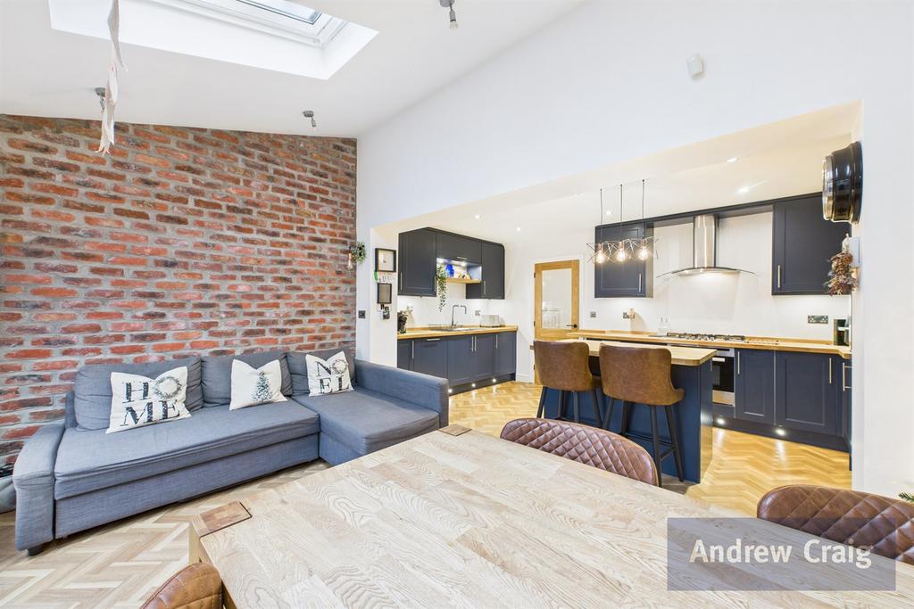 Open Plan Kitchen Li