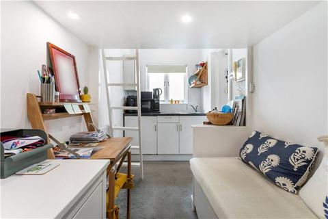 Studio for sale, Queen's Gate, London, SW7
