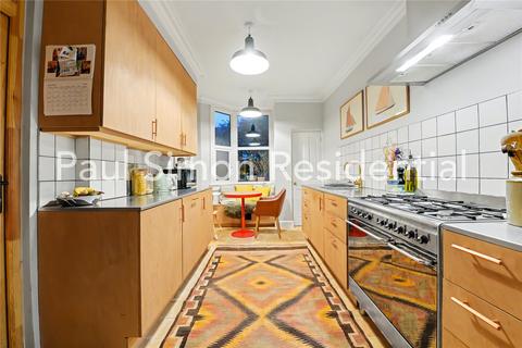 3 bedroom terraced house for sale, Graham Road, Turnpike Lane, London, N15