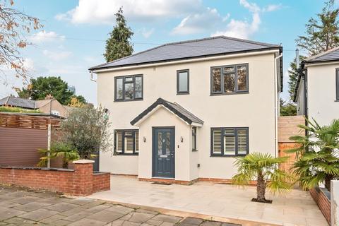 4 bedroom semi-detached house for sale, Brassie Avenue, Acton, London, W3
