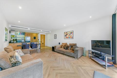 2 bedroom flat for sale, Queenstown Road, London, SW11