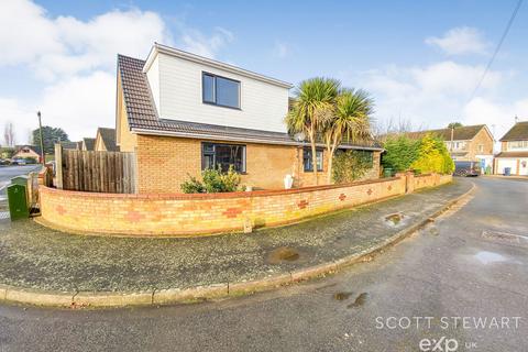 4 bedroom detached house for sale - Guildenburgh Crescent, Peterborough PE7