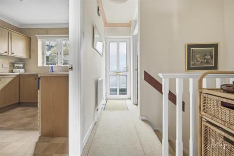 3 bedroom maisonette for sale, George Bank, Mumbles, Swansea