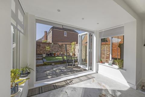 4 bedroom detached house for sale, Tower View, Kings Hill, ME19 4FD