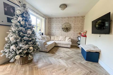 4 bedroom detached house for sale, Whitchurch Lane, Dickens Heath B90
