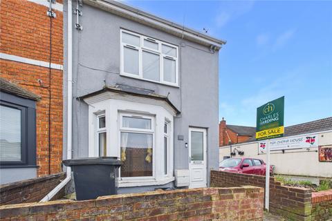 3 bedroom end of terrace house for sale, Ferndale Road, Swindon SN2