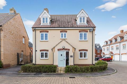 5 bedroom detached house for sale, Woodpecker Gardens, Wixams