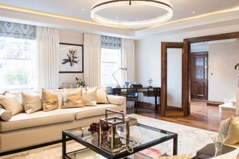2 bedroom apartment to rent, Grosvenor Hill, London W1K