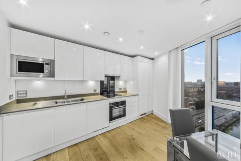 2 bedroom penthouse to rent, City West Tower, High Street, Stratford, E15