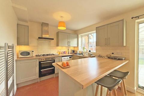 3 bedroom semi-detached house for sale, White Meadow Close, Herongate, Shrewsbury