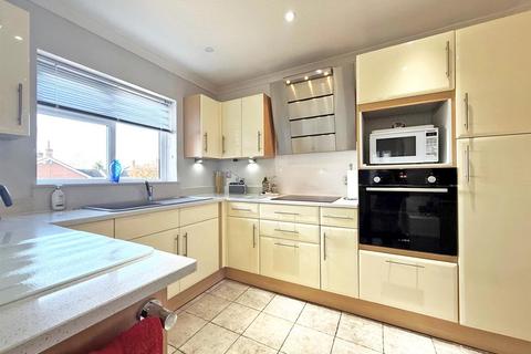 4 bedroom house for sale, Newtown Gardens, Baschurch, Shrewsbury