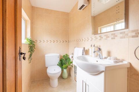 3 bedroom detached house for sale, Thatch House, Knowle Lane, Halland BN8 6PR
