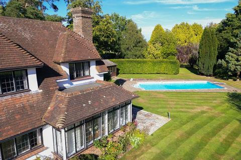 undefined, Thatch House, Knowle Lane, Halland BN8 6PR