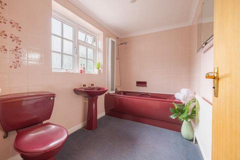 undefined, Thatch House, Knowle Lane, Halland BN8 6PR