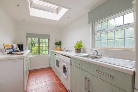undefined, Thatch House, Knowle Lane, Halland BN8 6PR