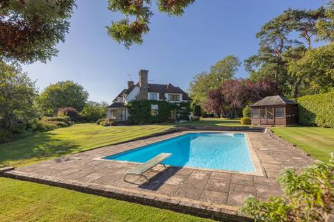 undefined, Thatch House, Knowle Lane, Halland BN8 6PR