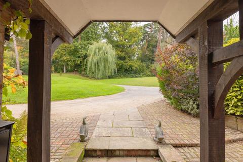 8 bedroom character property for sale, Spring Lane, Burwash, Etchingham
