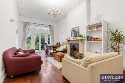 2 bedroom flat for sale, Fordwych Road, W. Hampstead Borders, London, NW2
