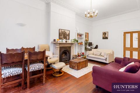 2 bedroom flat for sale, Fordwych Road, W. Hampstead Borders, London, NW2