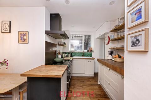 3 bedroom apartment for sale, Eaton Court, Eaton Gardens, Hove